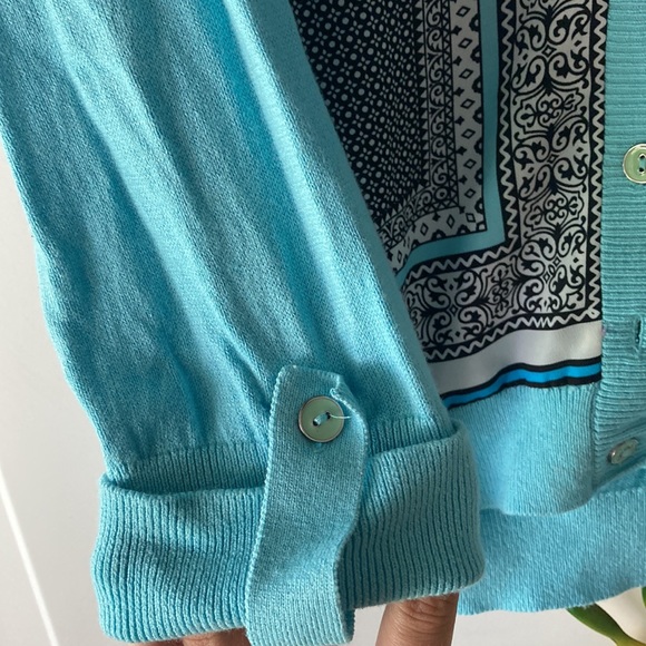PATTERNED BLUE CARDIGAN 🔵 - Picture 2 of 6